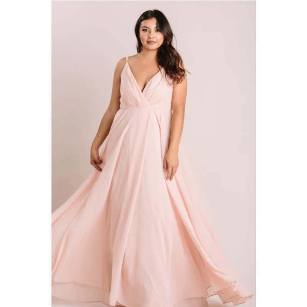 Cassidy Flowy Maxi Dress